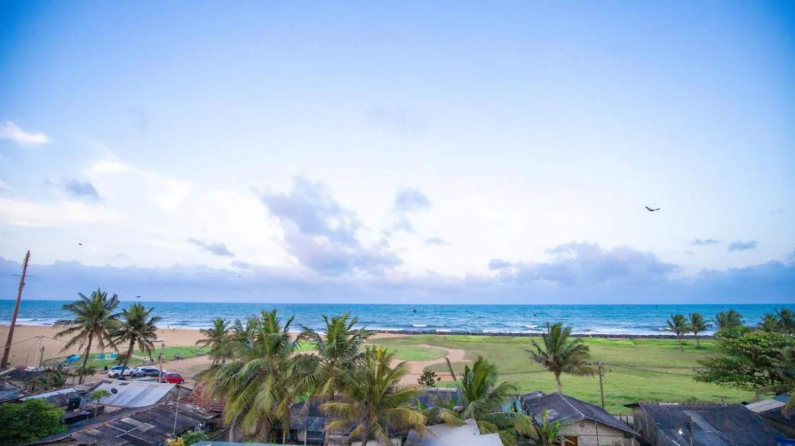 J Lee Negombo Hotel 0*,